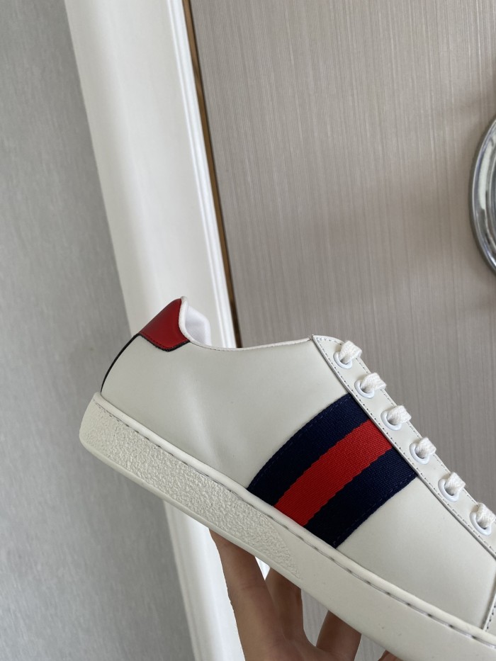 Gucci Women's Ace sneaker with bee sneaker 4