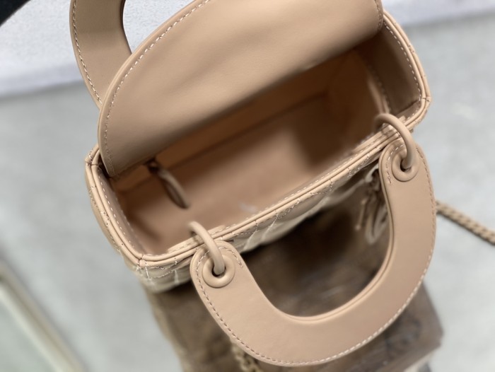 Handbag Dior size 17 cm