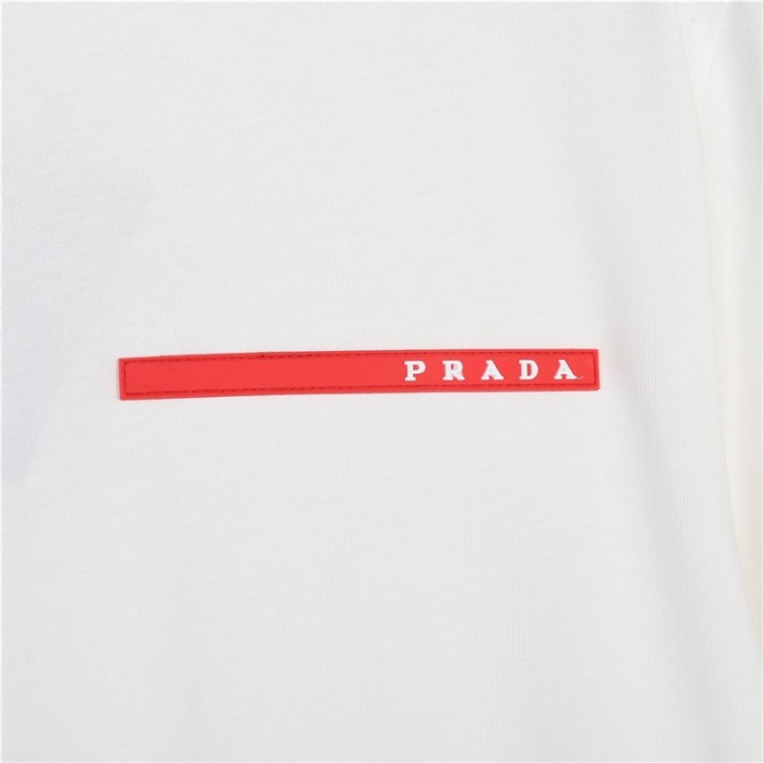 Clothes Prada 14