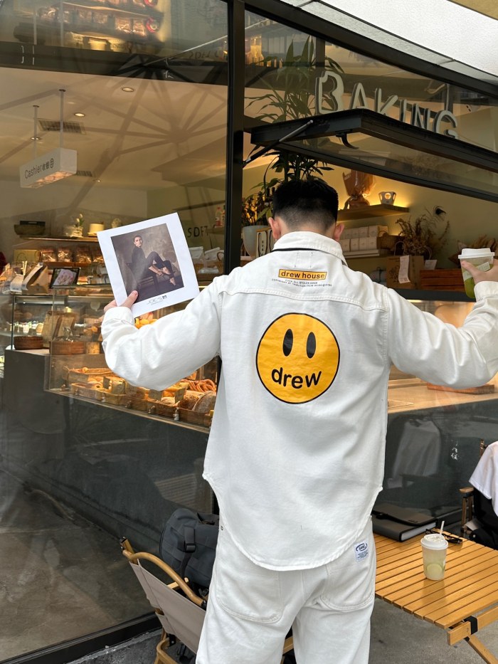 Clothes Drew House 1