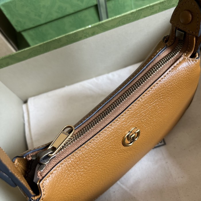 Handbag Gucci 739076 size 21*12*4 cm