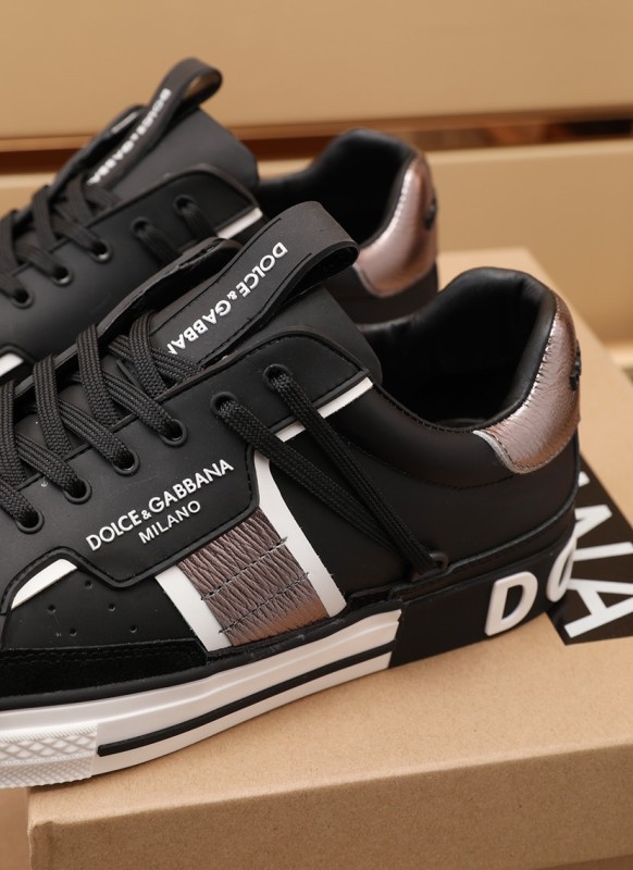 Dolce & Gabbana Low Tops Sneakers 25