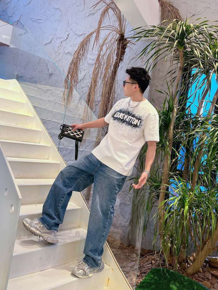 Clothes Louis Vuitton 361