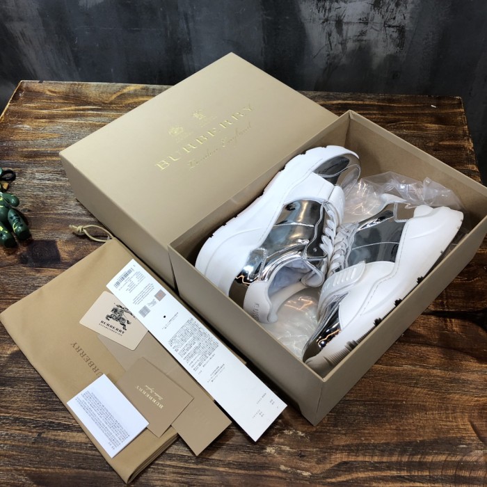 Burberry Vintage Sneaker 12