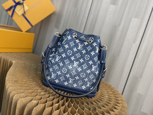 Handbag Louis Vuitton M59606 size 25.0 x 28.5 x 20.0 cm