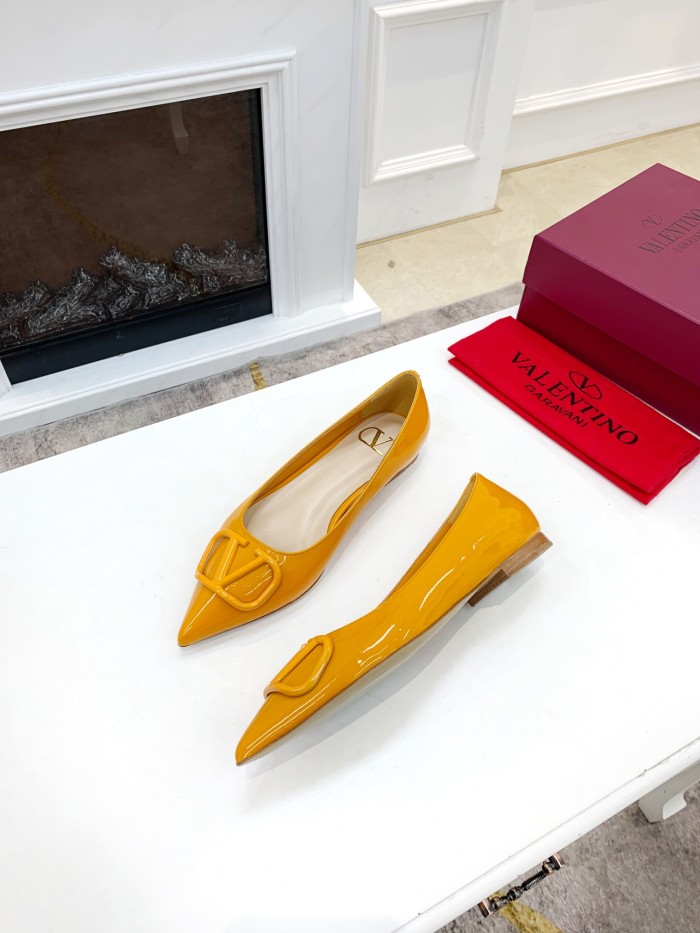 VALENTINO GARAVANI VLogo Signature WOMEN 21