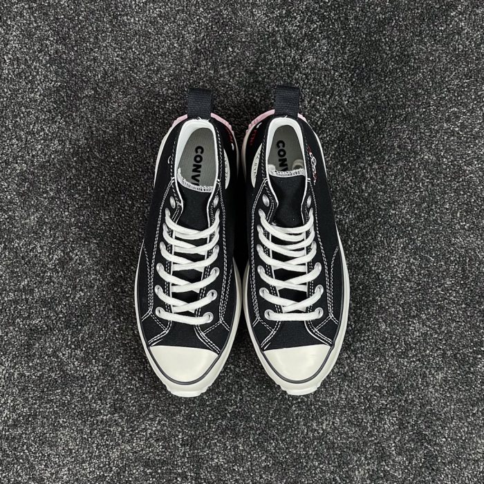 Converse Run Star Hike Hi Black White Red