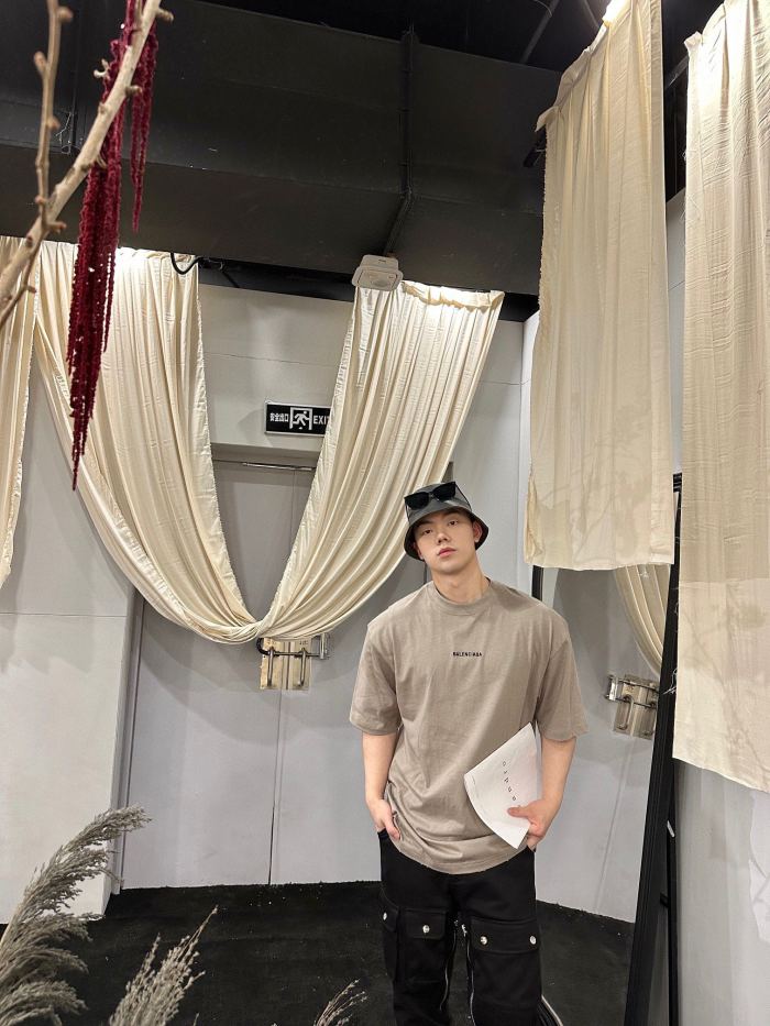 Clothes Balenciaga 275