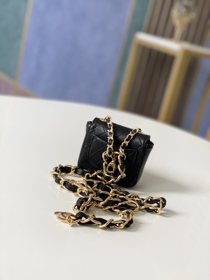 Handbag Chanel 2080 size 9.8.3 cm