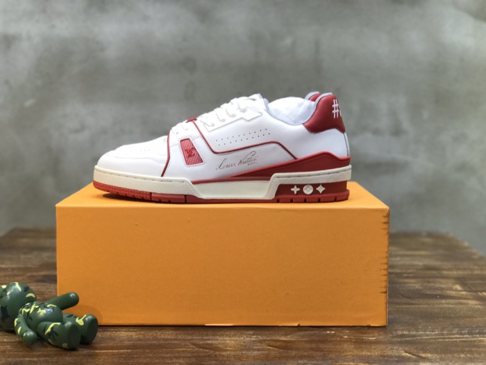 Louis Vuitton Trainer Sneakers 33