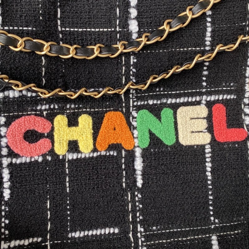 Handbag Chanel AS3260 size 35x37x7 cm