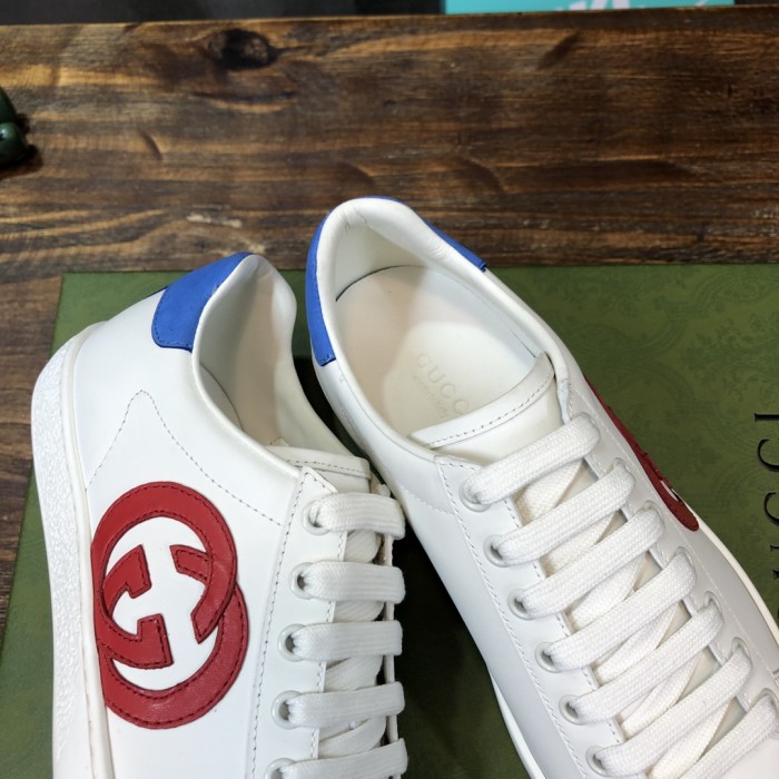 Gucci Ace Interlocking G Red