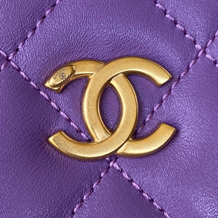 Handbag Chanel AS3319 size 16*20.5*7.5* cm