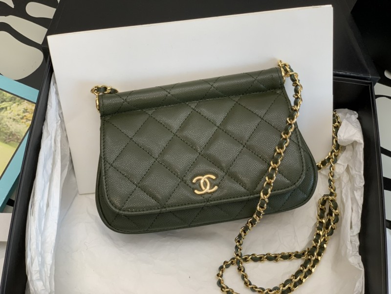 Handbag Chanel 99209 size 12*17.5*5.5 cm
