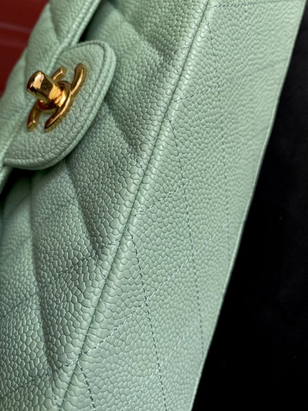 Handbag Chanel A01112 size 25.5*15.5*6.5 cm