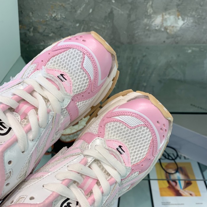 Balenciaga Runner sneaker 7
