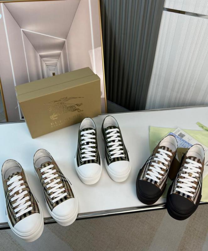 Burberry Gabardine Birch Brown Black