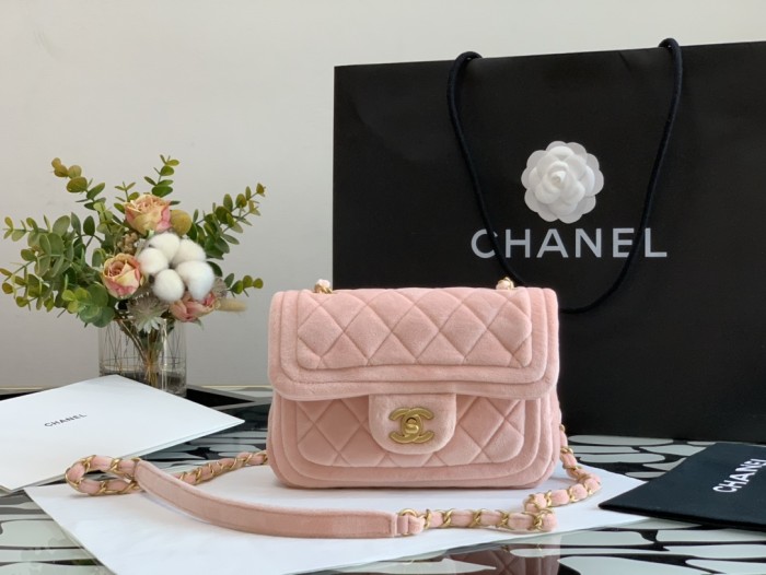 Handbag Chanel size 18×13×7 cm