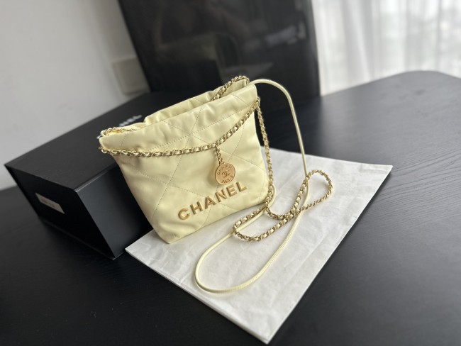 Handbag Chanel AS3980 size 20cmx19cmx6 cm