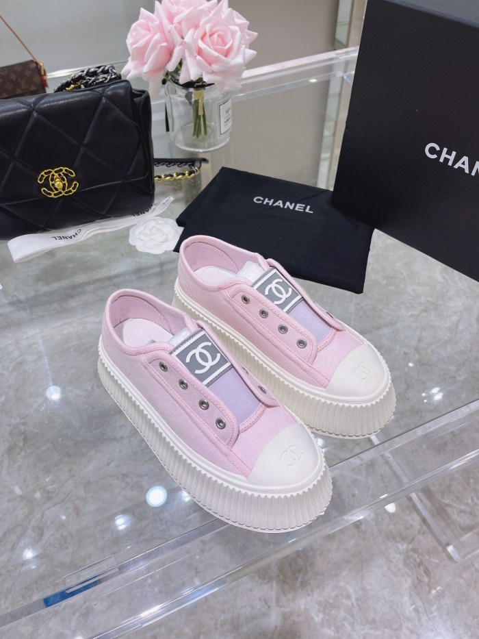 Chanel Platform Sneaker 18
