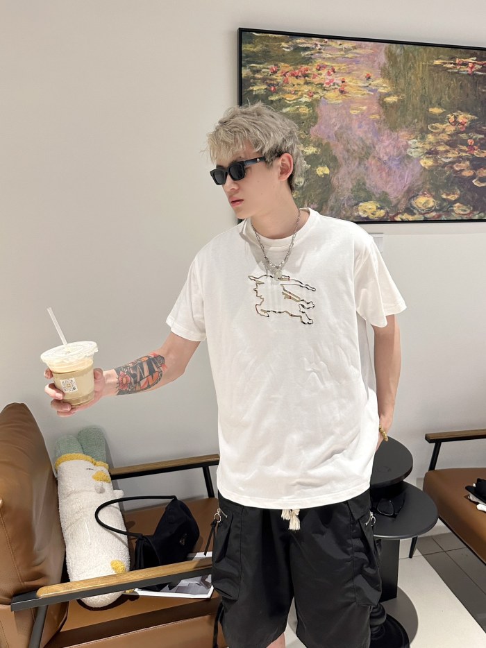 Clothes Burberry 300