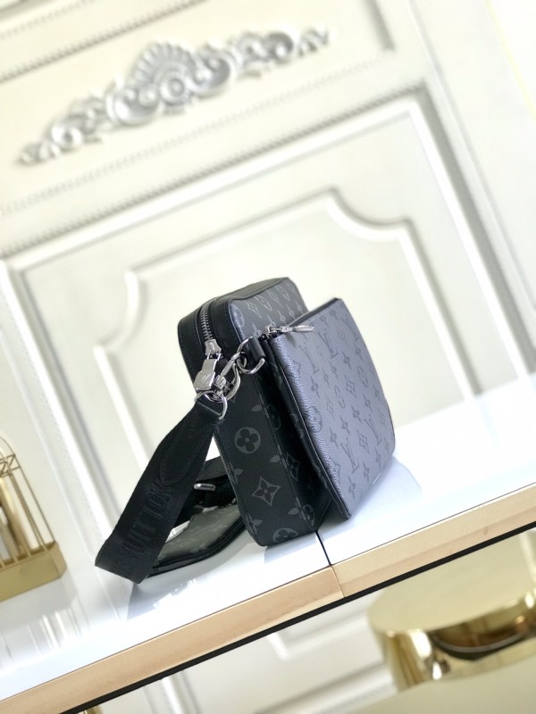 Handbag Louis Vuitton M69443 size Small bag: 12×7 cm Medium bag: 24×15 cm Large bag: 26×5×18 cm