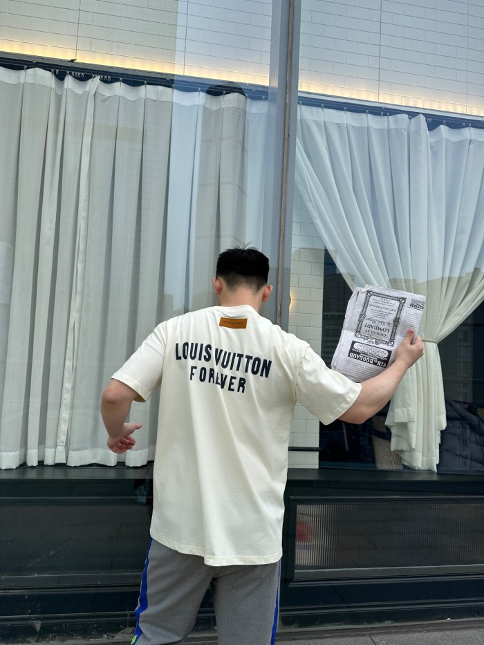 Clothes Louis Vuitton 288