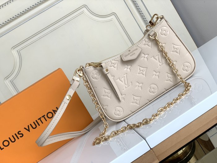 Handbag Louis Vuitton M80349 size 19 x 11.5 x 3 cm