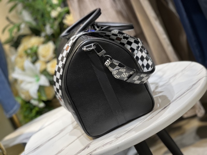 Handbag Louis Vuitton M57416 size 45x 27x 20 cm