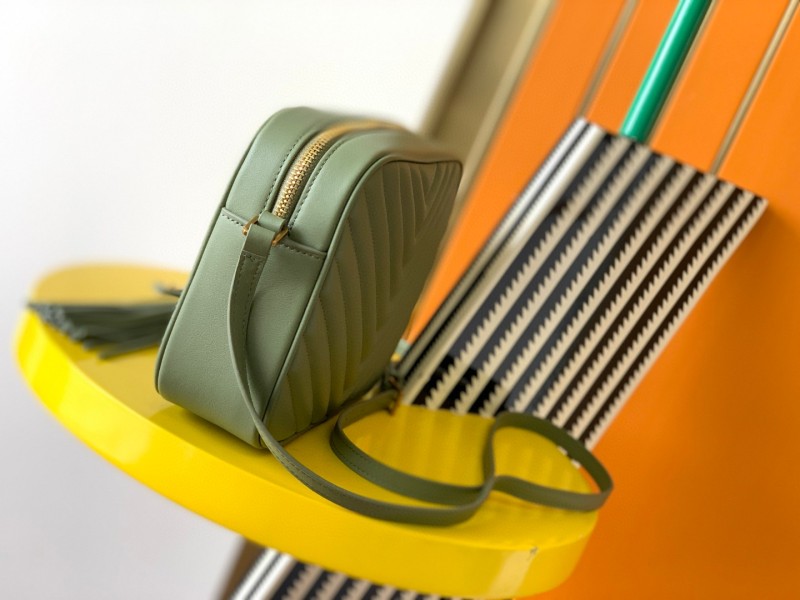 Handbags SAINT LAURENT 520534 size 23x16x6 cm