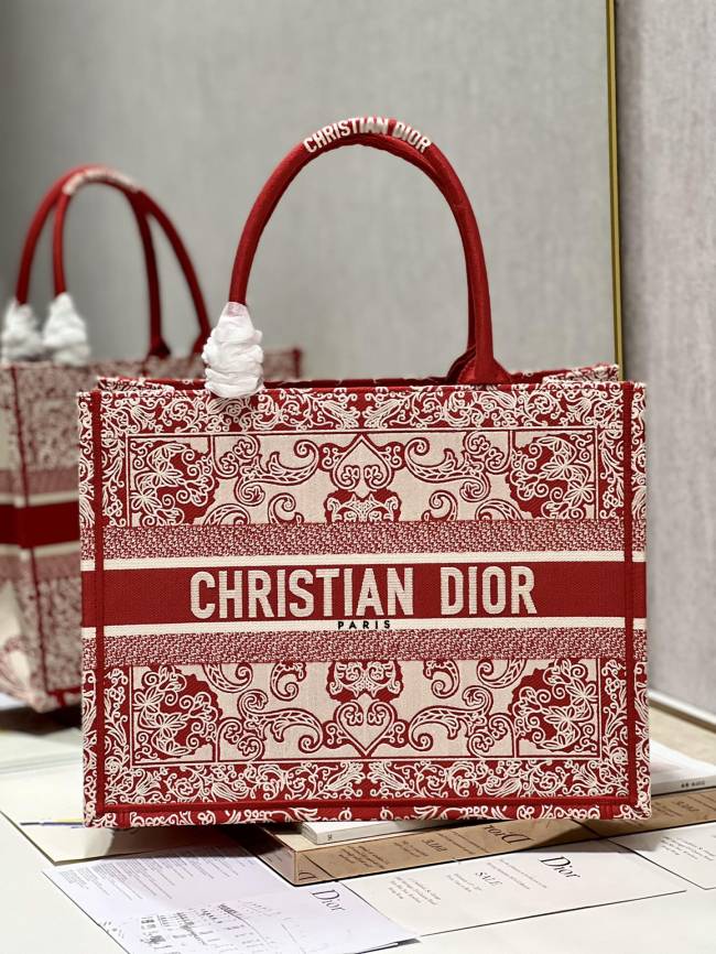 Handbag Dior 1286 size 36×28 cm