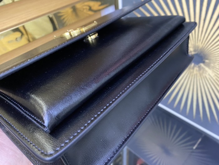 Handbags SAINT LAURENT 634723 size 25x18x5 cm