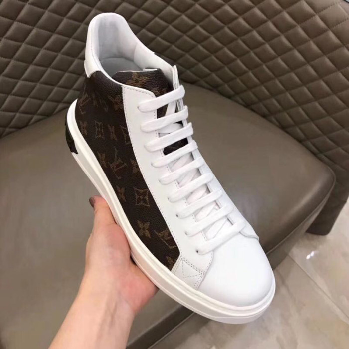 Louis Vuitton High Top sneaker 9