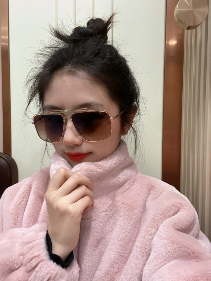 Sunglasses Versace VE2245 size 61口16-145