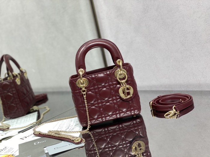 Handbag Dior size 17 cm