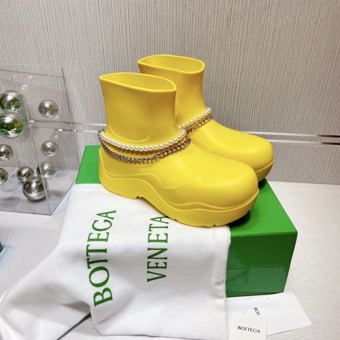 Bottega Veneta Boots 20