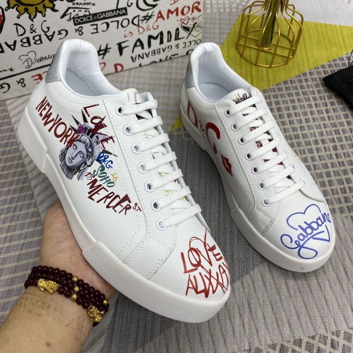 Dolce & Gabbana Low Tops Sneakers 100