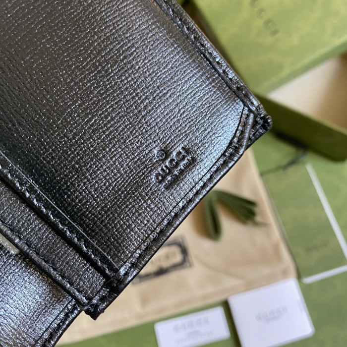 Handbag Gucci 672947 size 9*17.5 cm