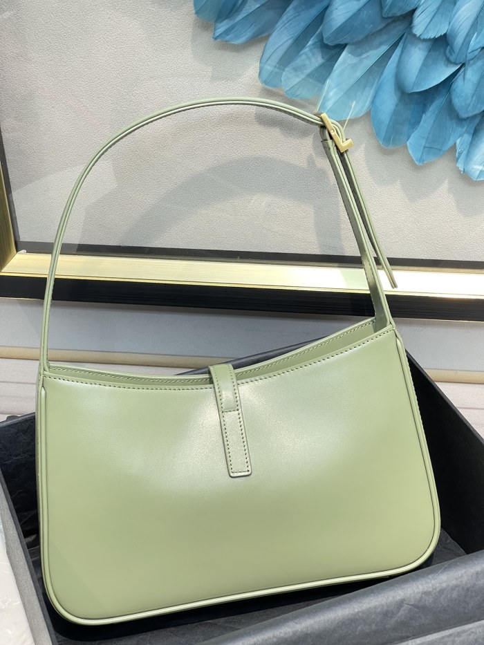 Handbags SAINT LAURENT 657228 size 24.5x16x6 cm