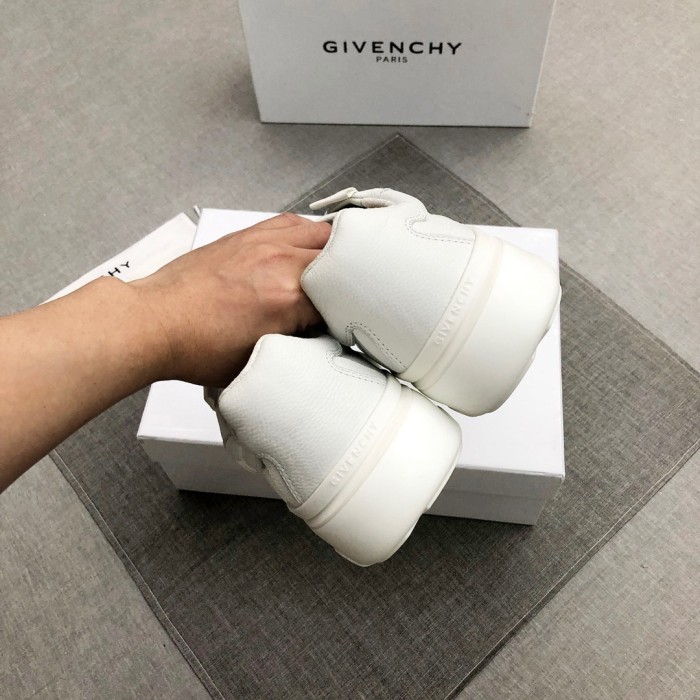Givenchy Wing Sneakers 3