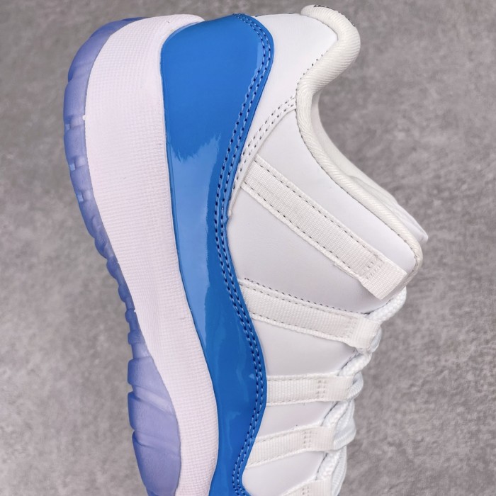 Jordan 11 Retro Low University Blue (2017)
