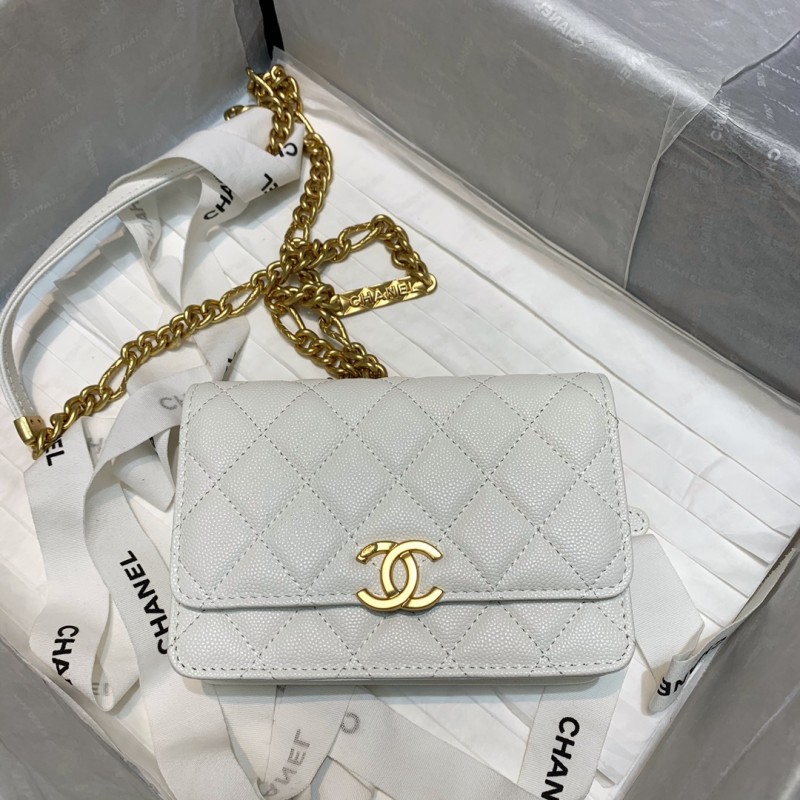 Handbag Chanel 81155 size 15.5 10 4.5 cm