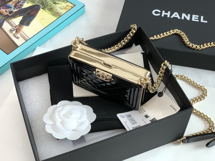 Handbag Chanel size 11*7.5*2.4 cm