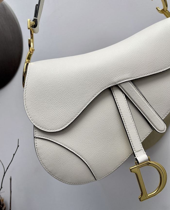 Handbag Dior size 25.5 x 20 x 6.5 cm