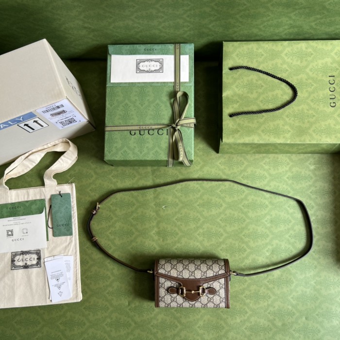 Handbag Gucci 699296 size 18x12x5 cm