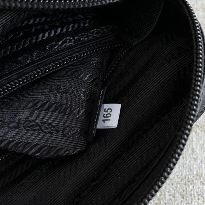 Handbag Prada 2VD048 size 23*15*7cm