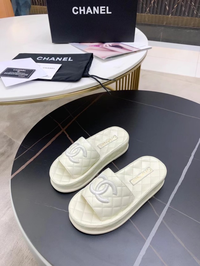 Chanel Slides 10