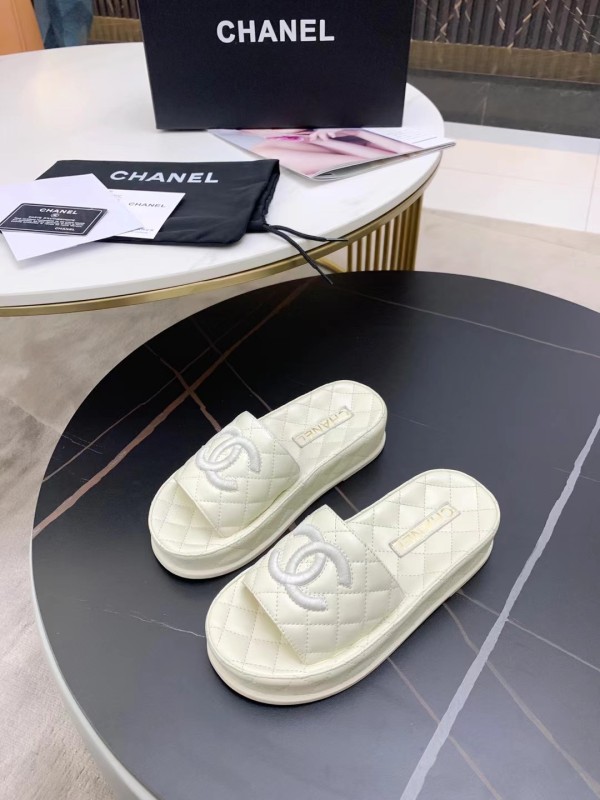 Chanel Slides 10