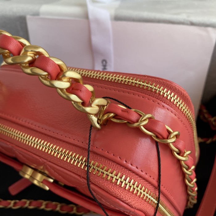 Handbag Chanel size 19x13.5x7.5 cm