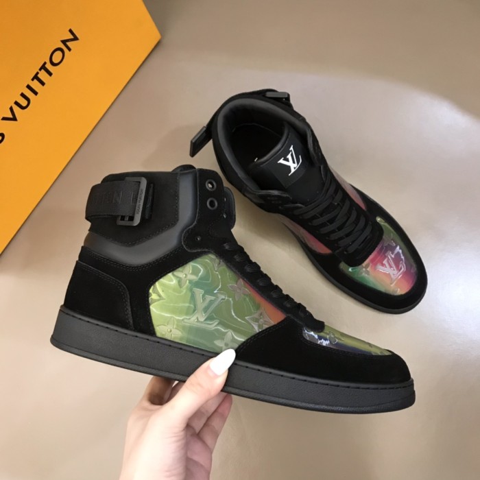 Louis Vuitton Rivoli sneaker 25
